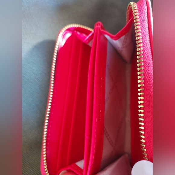 Michael Kors Red Quilted Wallet - Picture 5 of 8